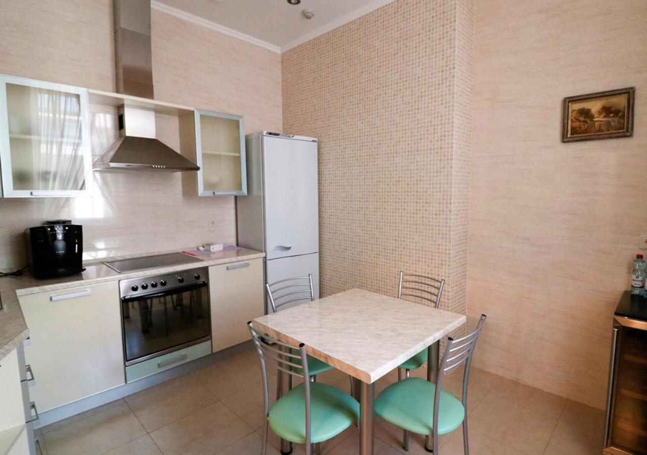 Vip Apartments Dipservice Hall Minsk Buitenkant foto