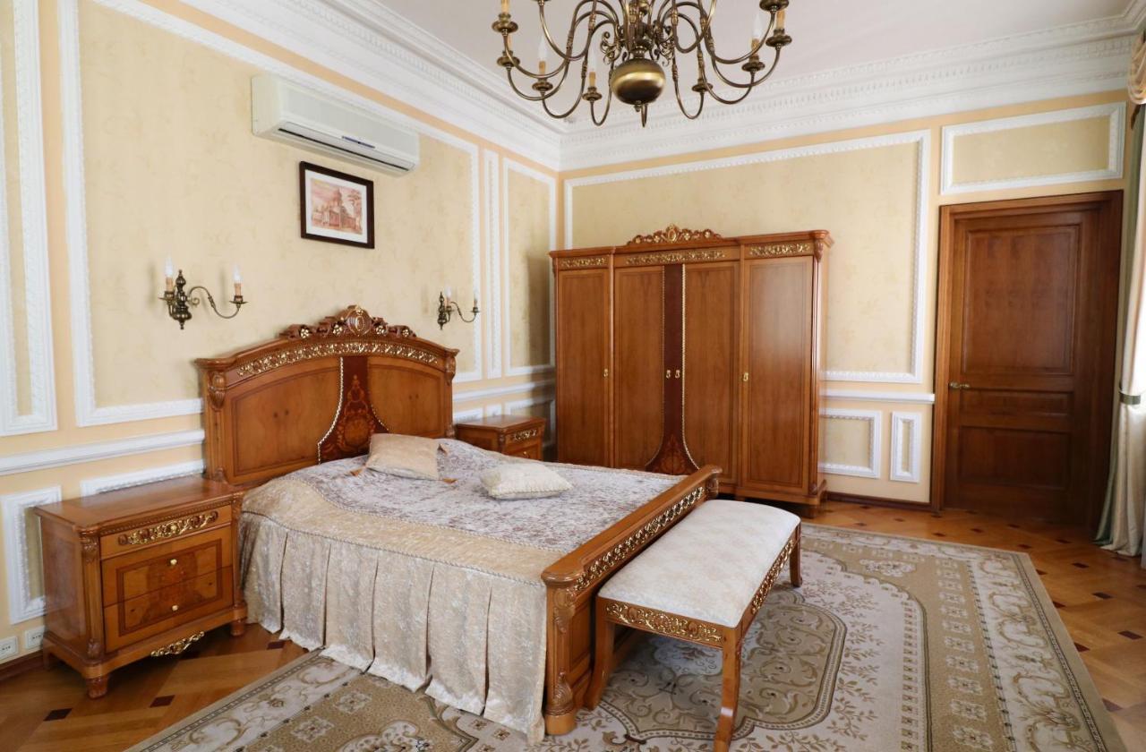 Vip Apartments Dipservice Hall Minsk Buitenkant foto