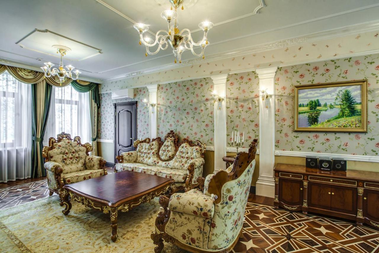 Vip Apartments Dipservice Hall Minsk Buitenkant foto